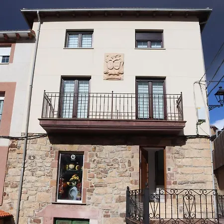 Casa Lorea * Barruelo de Santullán